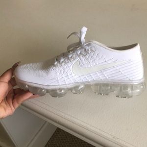 New nike Flyknit racer vapormax